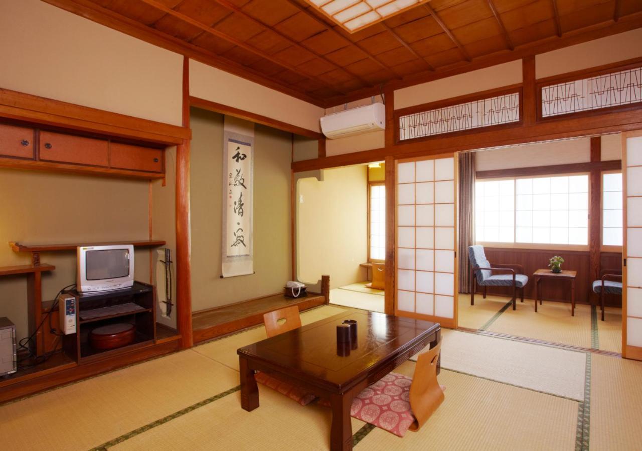 Unzen Iwaki Ryokan Exteriér fotografie